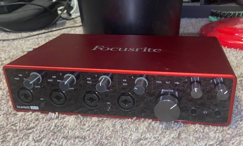 Focusrite scarlett 18i8 - focusrite,