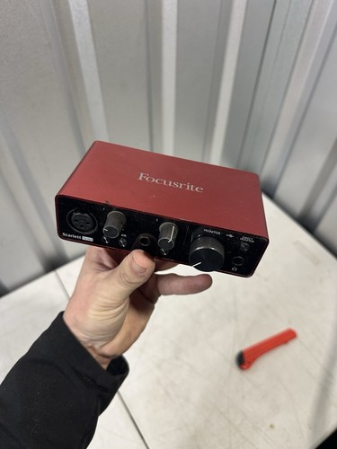 Focusrite scarlett solo 3rd - solo,