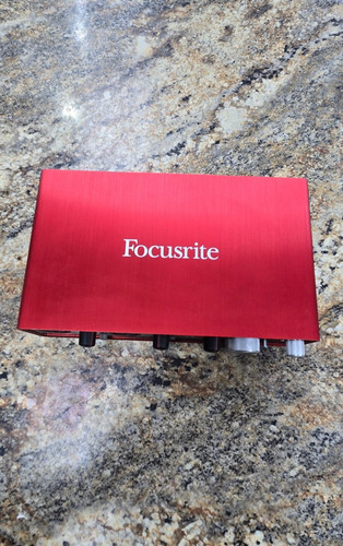 Focusrite scarlett 2i4 - 2nd, gen